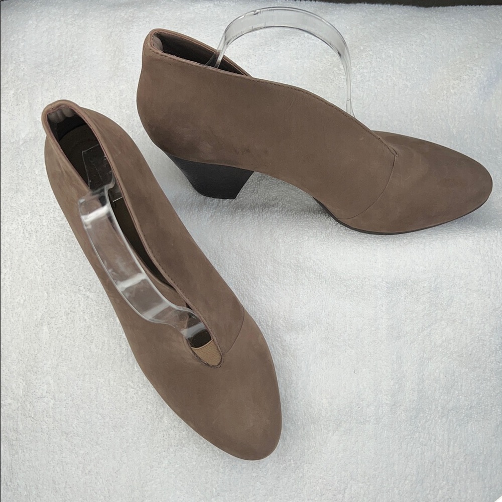 NURTURE 11 Akaia Booties Mobwife Brown Comfort Bootie